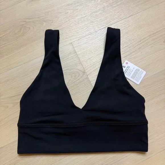 Lululemon black align Vneck Bra NWT - Picture 6 of 8